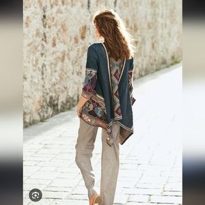 Peruvian Connection Aztec Southwestern Navy and Red Geometric Cardigan_Small